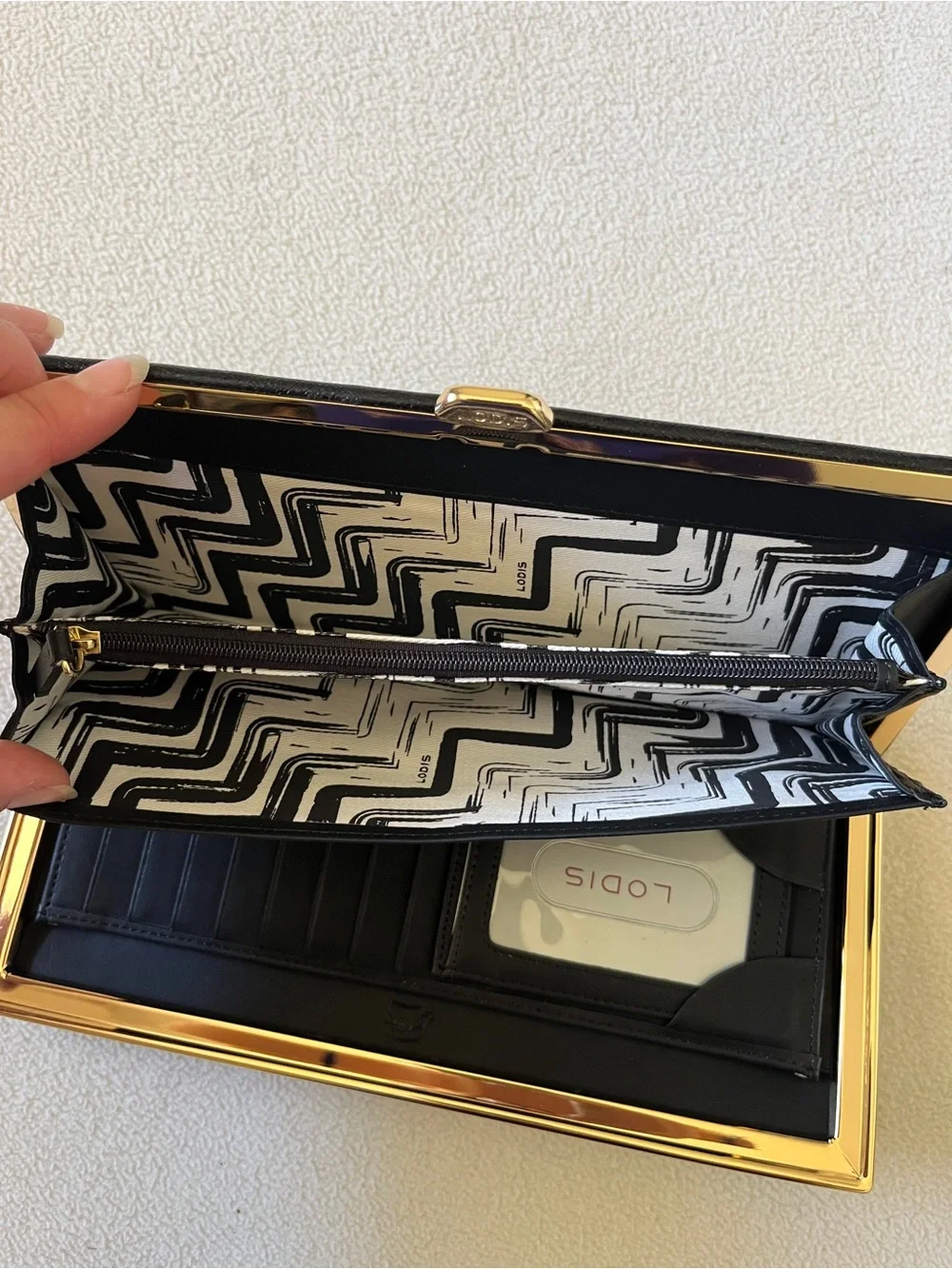 LODIS Black Gold Valley Boulevard Large Ballet Wallet Clutch Stripe Leather Fold
